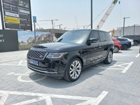 Used 2018 Range Rover Vogue SE for sale in Dubai